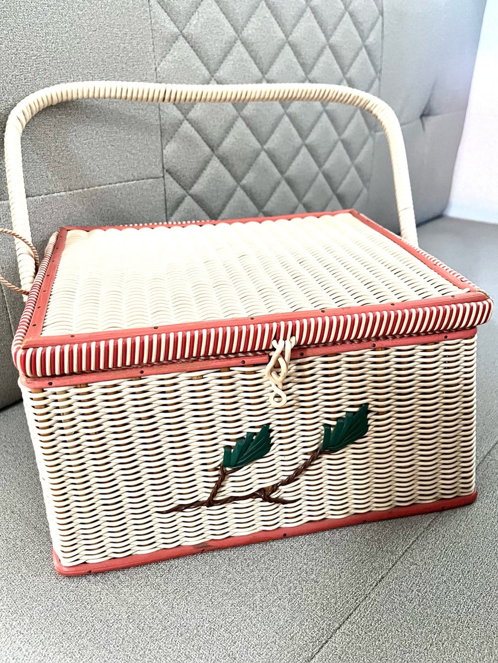 Vintage 50s Wire Weave Sewing Basket